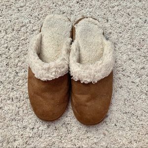 Fuzzy slippers